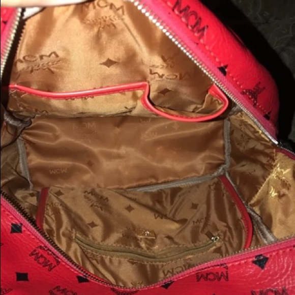 Mcm Backpack ( RED ) - Picture 3 of 4